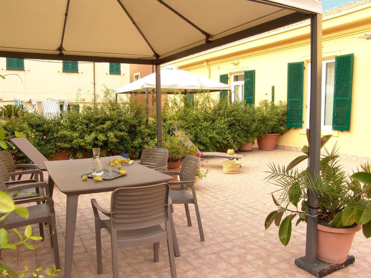 Residenza Cavour - Appartamento Agave Levanto Exterior foto